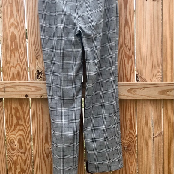 Time & Tru Womens Millenium Pull On Pants plaid Sz. 8-10 medium - Picture 4 of 8